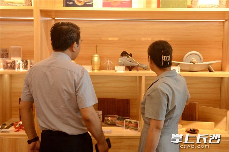 九芝堂的珍贵历史物件亮相专题展。均为湖南省文化馆供图 九芝堂的珍贵历史物件亮相专题展。均为湖南省文化馆供图