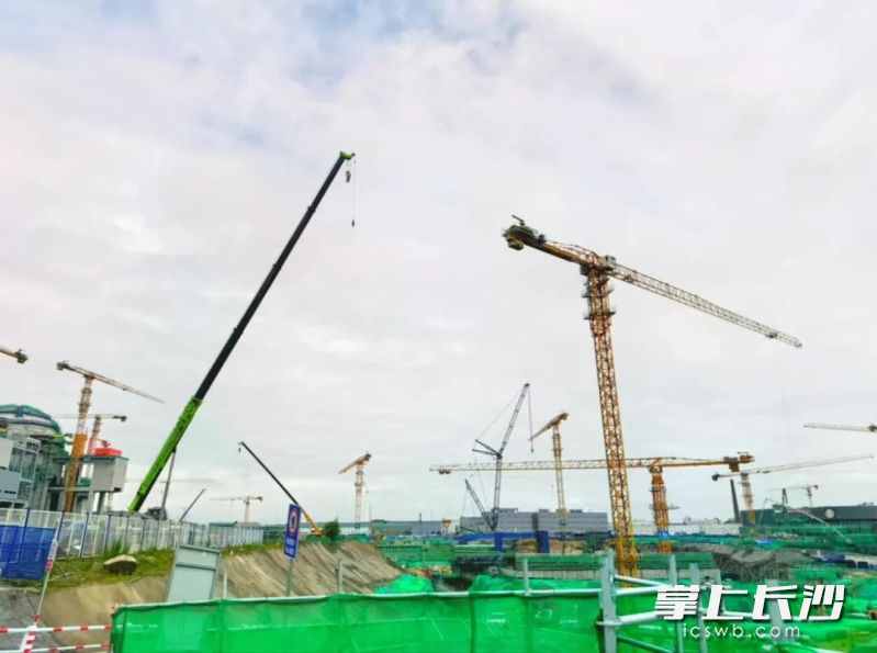 “激光雷达全域主动防撞预警系统”测试现场。 “激光雷达全域主动防撞预警系统”测试现场。
