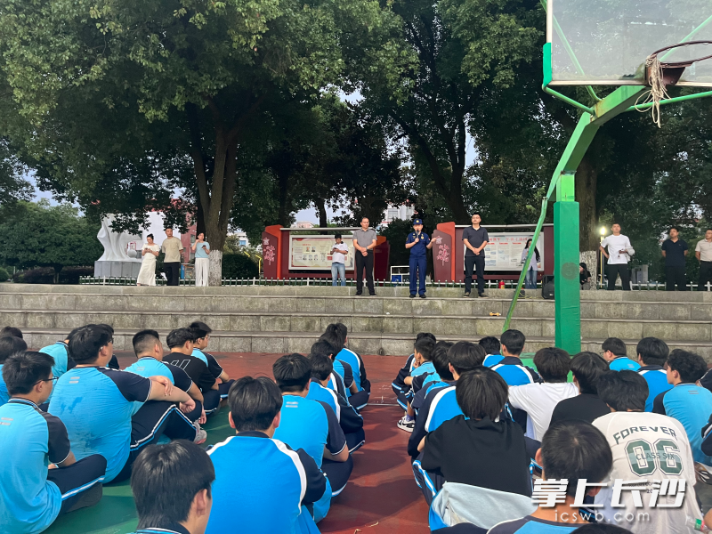 图为培训场景。 长沙晚报通讯员 杨来富 摄 图为培训场景。 长沙晚报通讯员 杨来富 摄