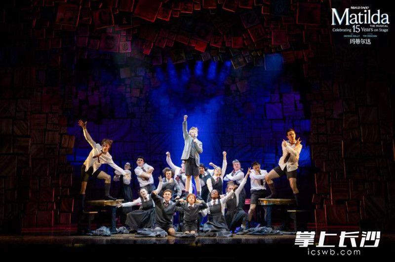 今年7月是该剧第三次来到中国,也是15周年国际巡演的重要一站。均为梅溪湖大剧院 供图 今年7月是该剧第三次来到中国,也是15周年国际巡演的重要一站。均为梅溪湖大剧院 供图