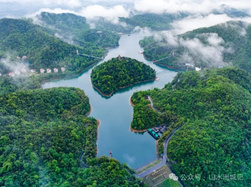 长沙石燕湖生态旅游景区。石亮 摄 长沙石燕湖生态旅游景区。石亮 摄