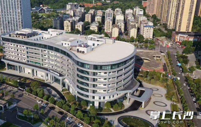 近日,长沙北斗产业安全技术研究院总部基地在湖南湘江新区正式投入使用。通讯员 周秋燕 供图 近日,长沙北斗产业安全技术研究院总部基地在湖南湘江新区正式投入使用。通讯员 周秋燕 供图