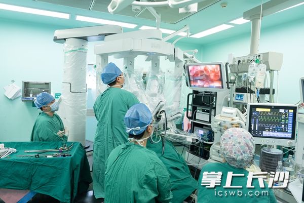 手术现场。 医院供图