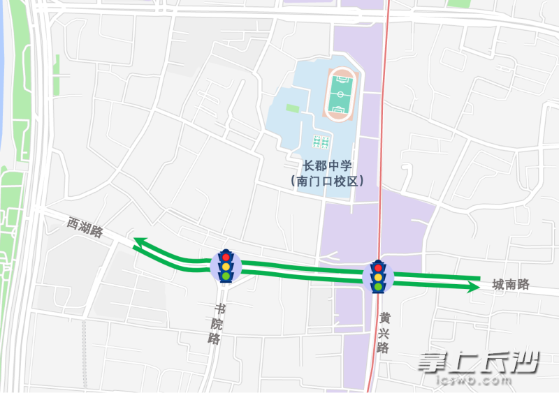 开学后，长郡中学周边路口信号灯绿灯增加配时。均为长沙交管供图。