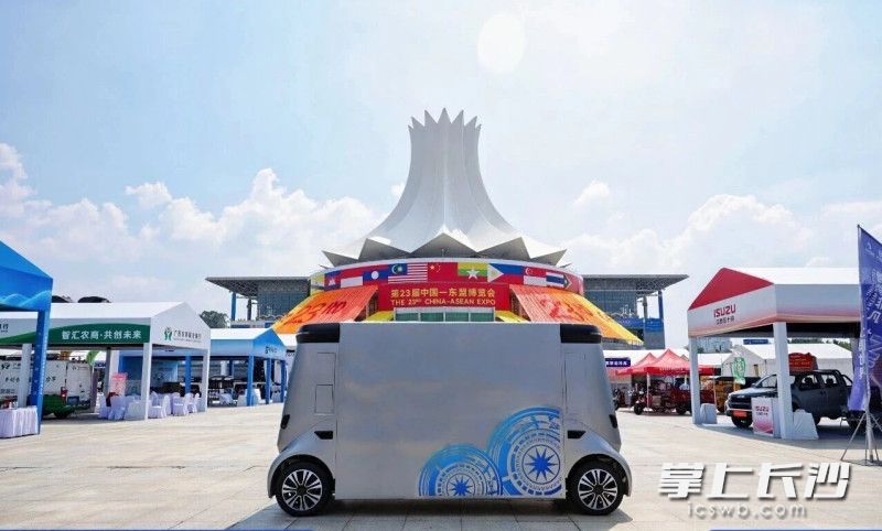通用无人载货平台ABA全球首秀。均为长沙晚报通讯员 易帅 供图 通用无人载货平台ABA全球首秀。均为长沙晚报通讯员 易帅 供图
