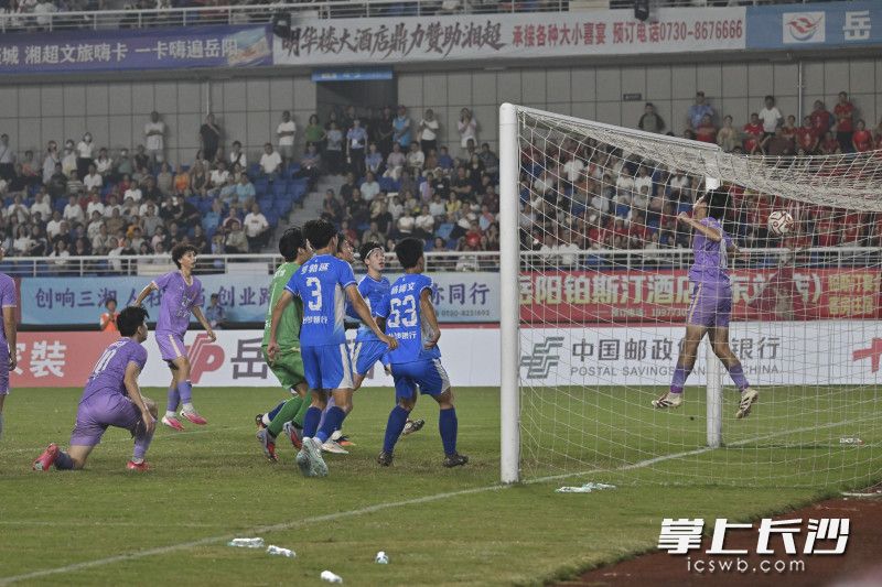 下半场伤停补时阶段长沙队李逸哲打入绝平一球。