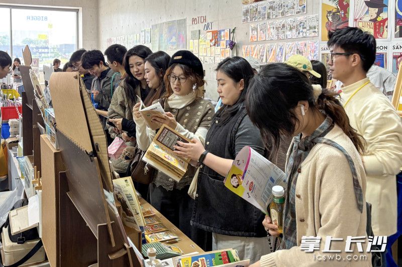 艺术展现场。