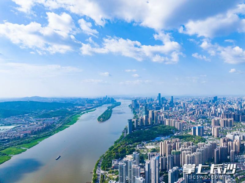 未来五年,天心将迎来前所未有的发展机遇。 长沙晚报全媒体记者 邹麟 摄 未来五年,天心将迎来前所未有的发展机遇。 长沙晚报全媒体记者 邹麟 摄